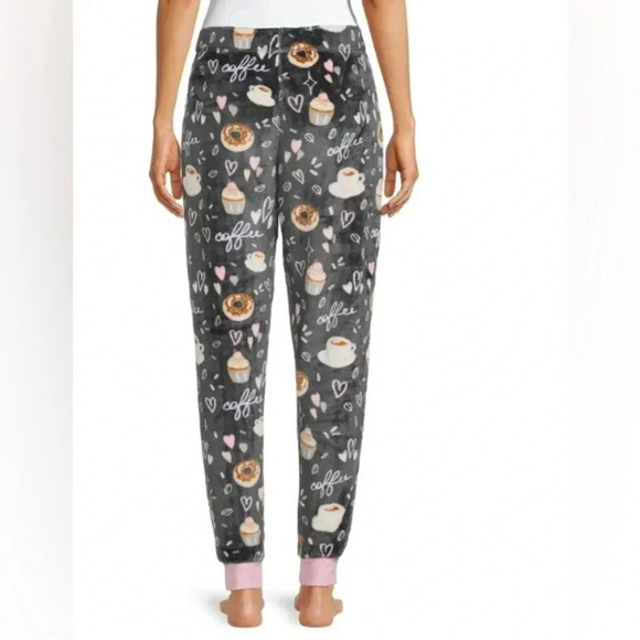 💥Secret Treasures Women's Plush Cuffed Pajama Pants M - Picture 2 of 8